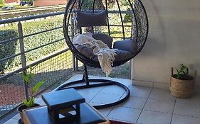 Appartement 63 M2, Tout Confort, Climatise.